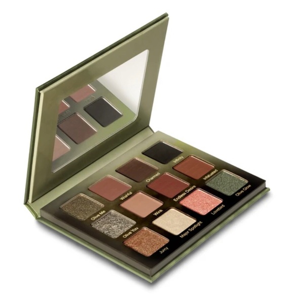 Violet Voss Olive You Forever Palette - Picture 2 of 16